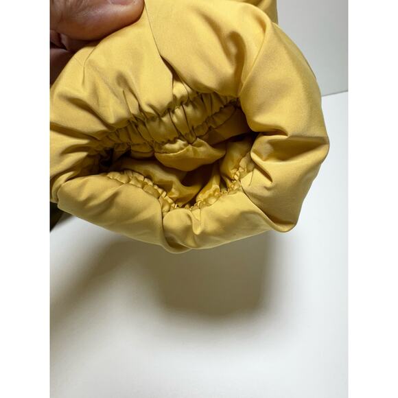 Stradivarius Women’s Puffer Coat Size Small Yellow Gold Cozy Core - Picture 2 of 14